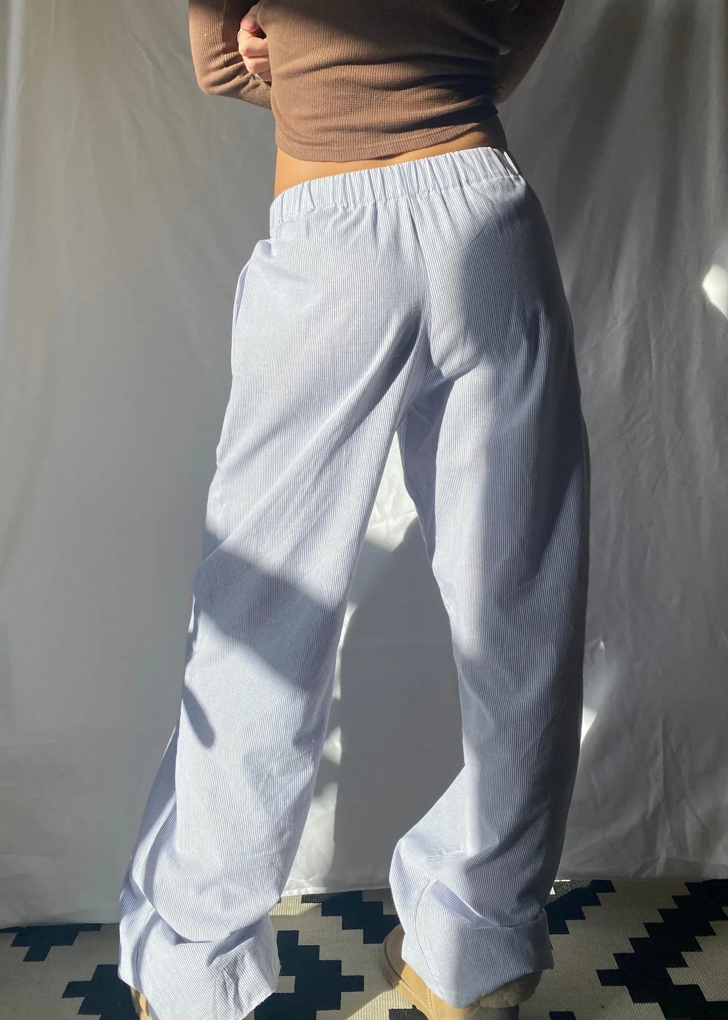 Ultra-comfortable lounge pants for chic style 